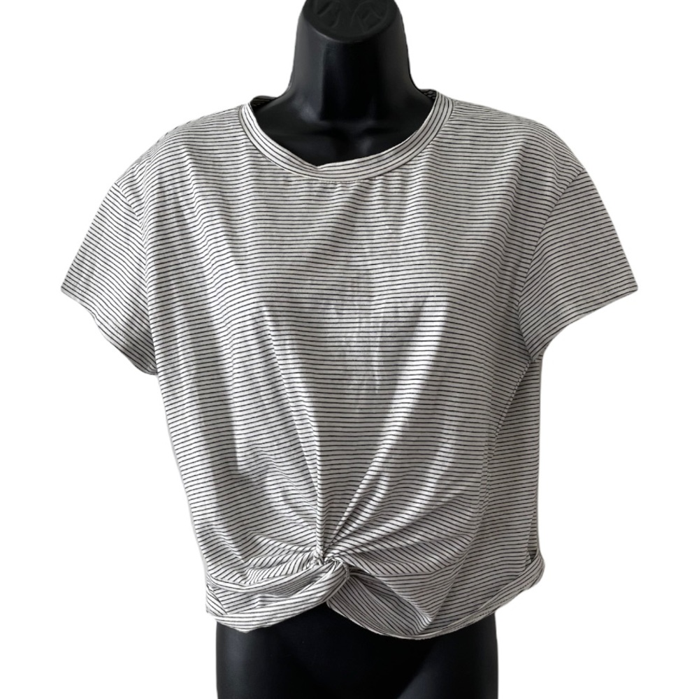 Lush Loose Crop